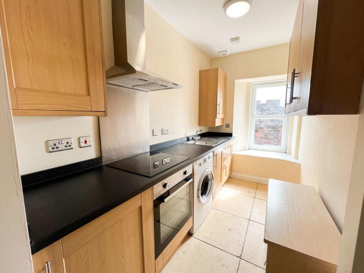 דירות אדינבורו Convenient 3Br Flat On Leith Walk מראה חיצוני תמונה